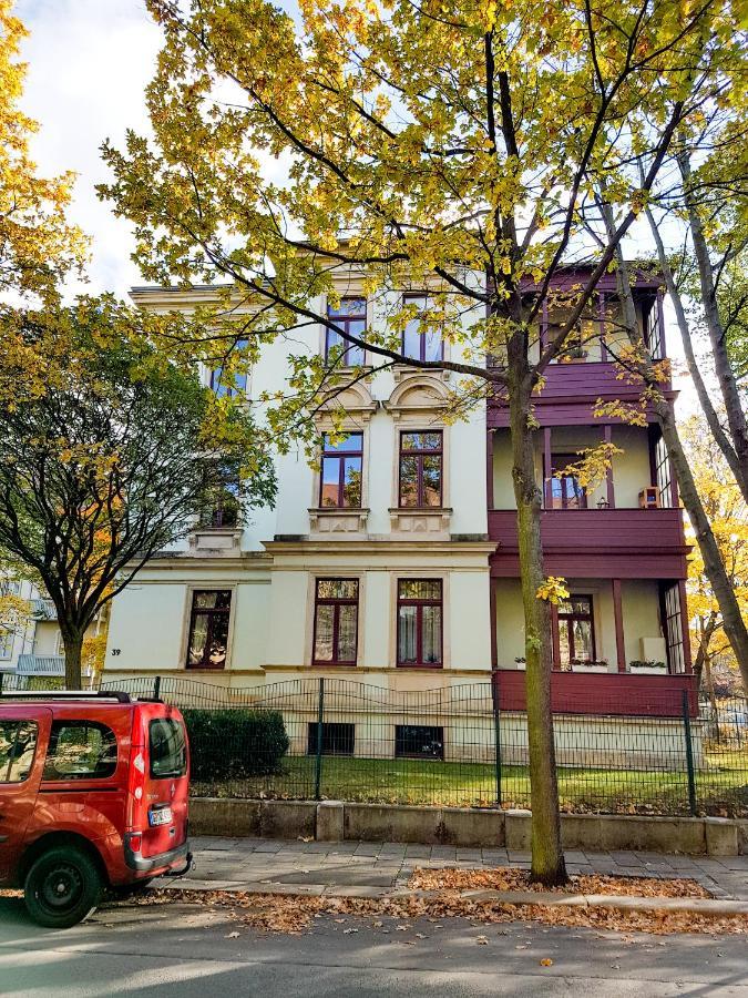 Stilvolle 1-Raum-Wohnung zentral, ruhig gelegen Dresden Exterior foto